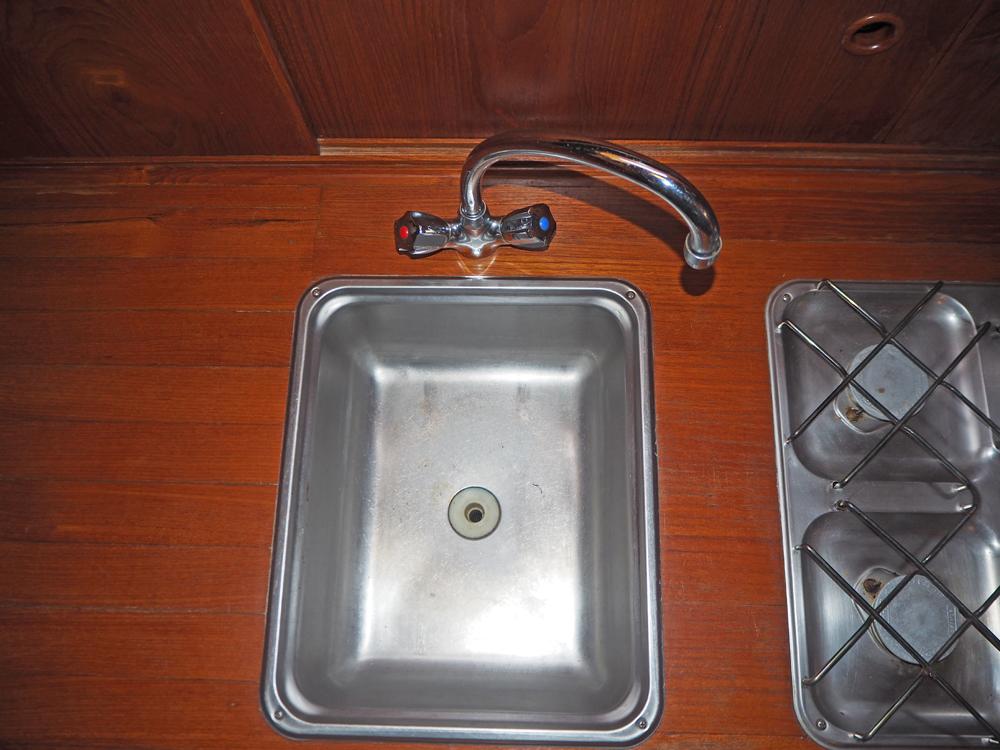 Fore ship, Accommodation